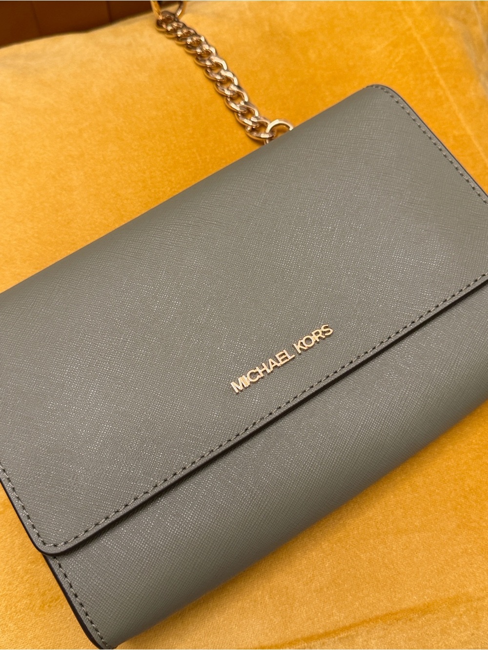 Michael Kors Jet Set Travel 3-in-1 Wristlet Clutch Crossbody Army Green